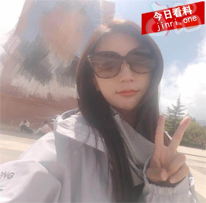 大西北旅游打炮全程被偷拍 2.jpg