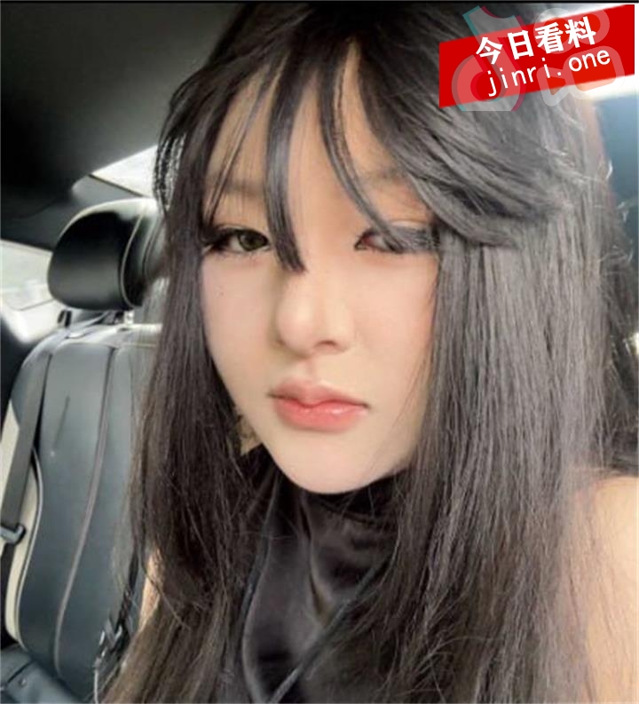 李梦鑫 3.jpg