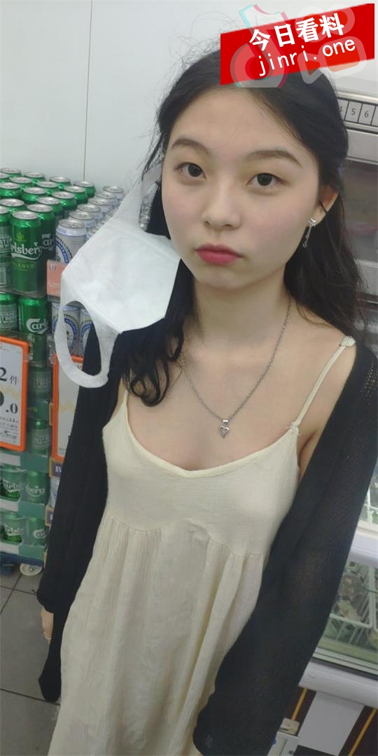 杨慧莹 2.jpg