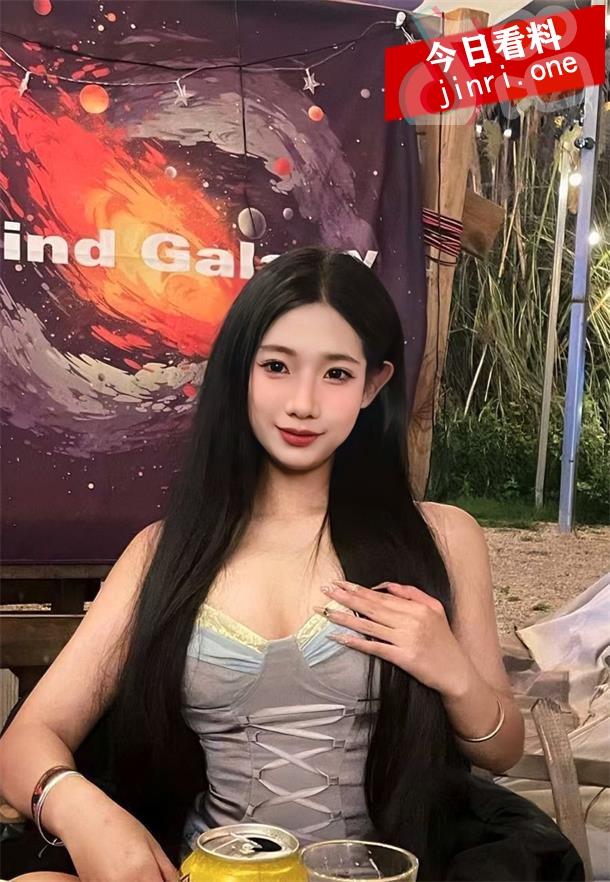 吴芷舒 4.jpg
