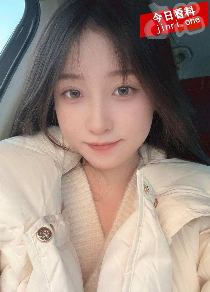 吴凡玲 3.jpg