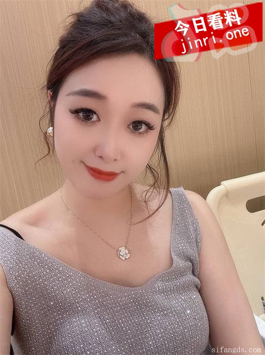 陈佳纯 4.jpg